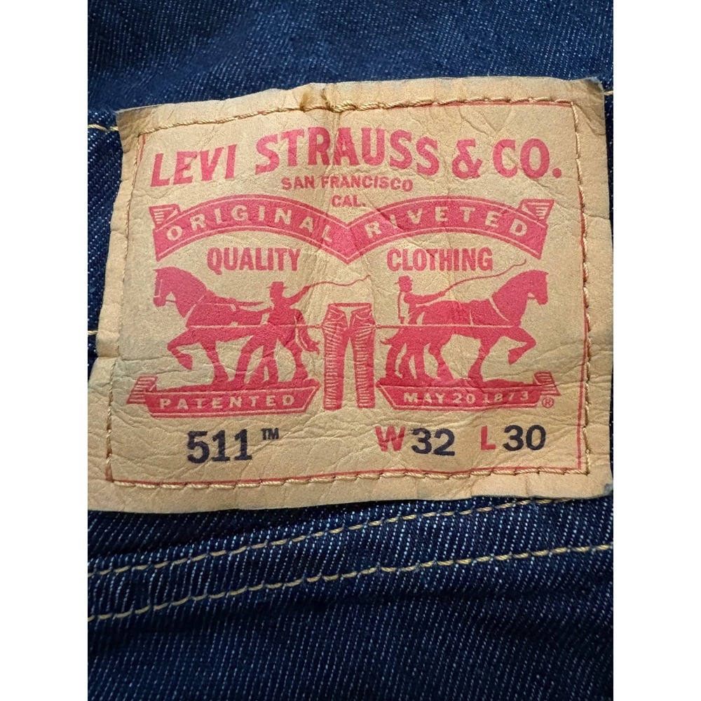 Levis 511 Slim Fit Jeans Mens 32x30 Dark Indigo Wash Denim IRREGULAR
